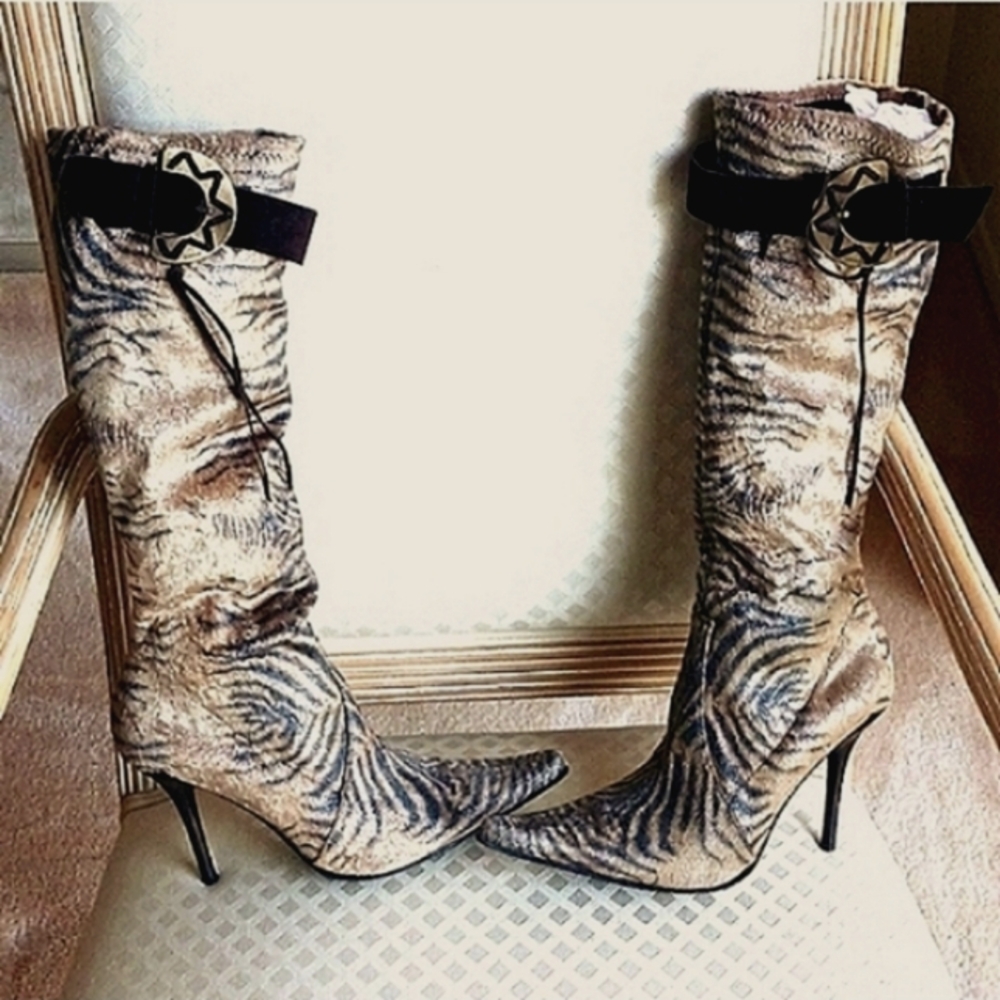 Vintage CASADEI BOOTS, Size 7 B stretch upper - Tiger Print...Rare Style - Picture 3 of 15